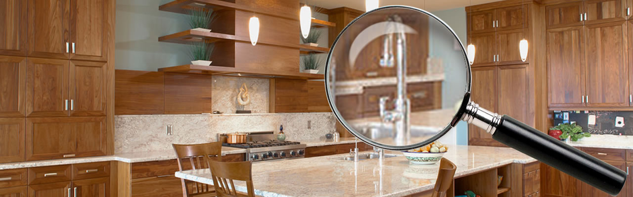 Imagen principal sobre la evaluación de los detalles en muebles de cocina de madera.